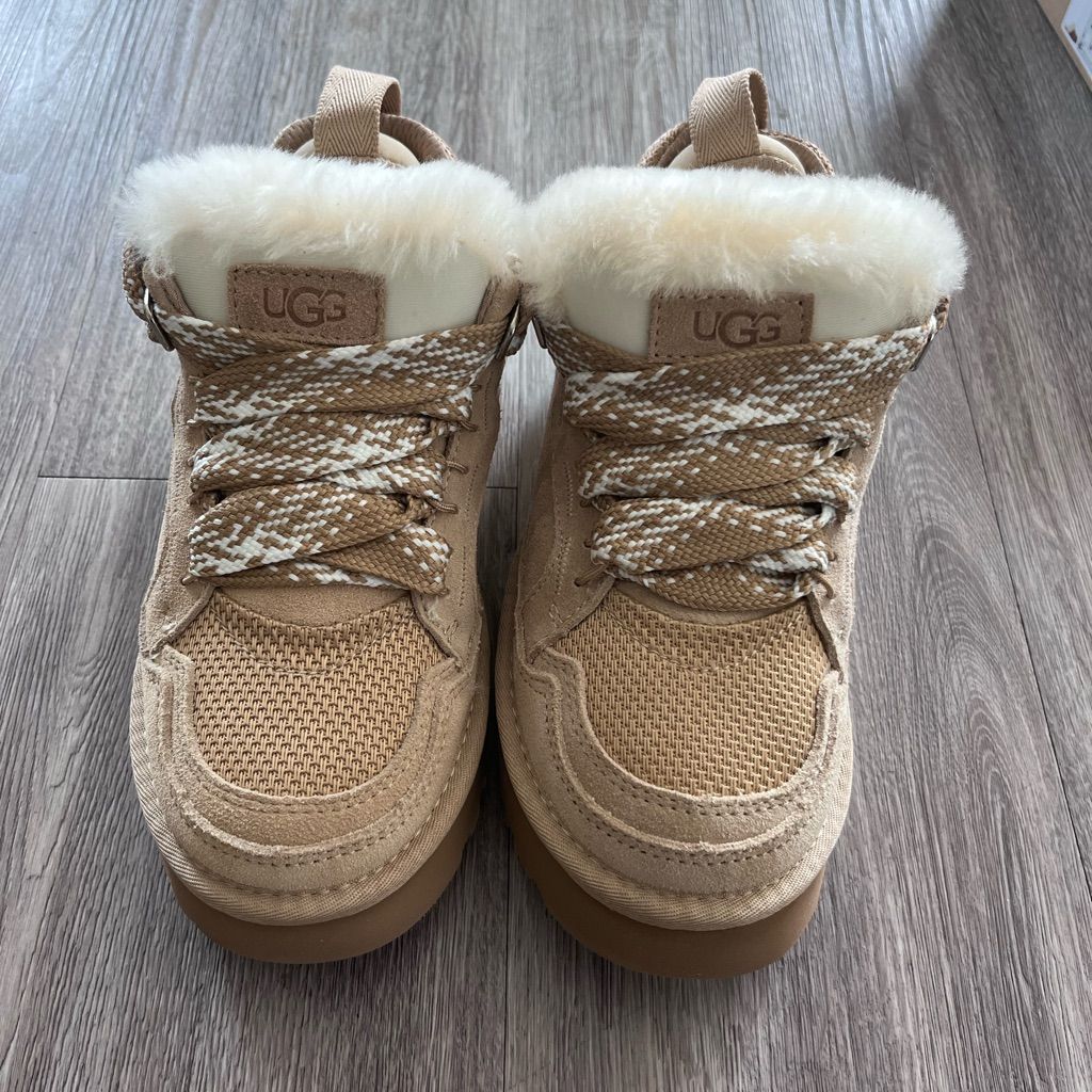 Wholesale UGG Sneakers Pallets – Authentic Footwear Liquidation | USA Pallet Liquidation 2 UGG Sneakers Palle