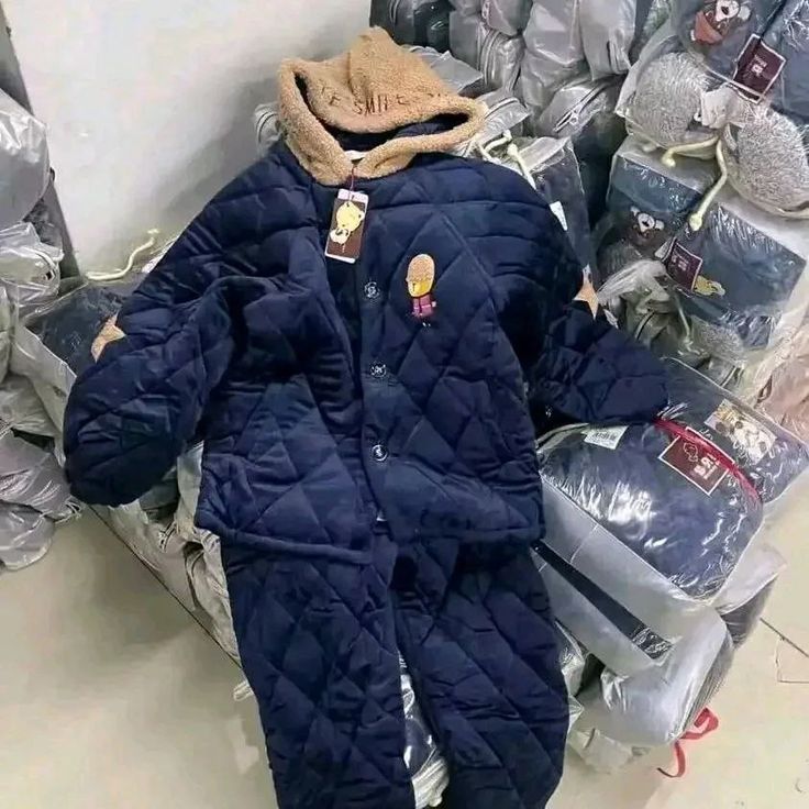 Baby Clothing Wholesale for sale Pallets Liquidation – 200 Brand New Baby Clothes for $500 6 Baby Clothing Wholesale Pallet