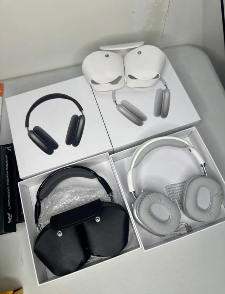 Apple AirPods Max Pallets for Sale – quality 100 PCS for $700 | Wholesale Liquidation USA 9 Apple AirPods Max Pallets for Sale