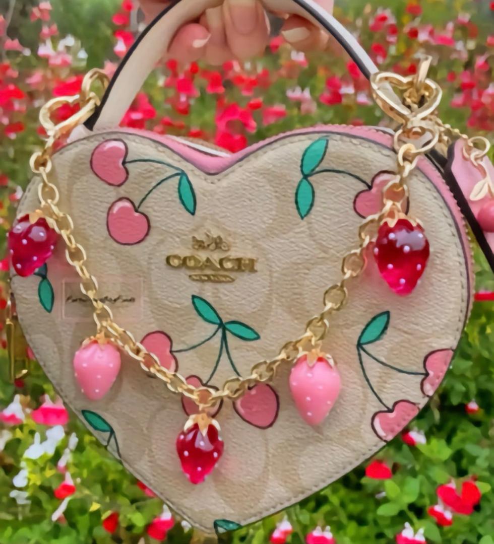 Quality Wholesale Handbags Pallets Liquidation online 10 wholesale handbags pallets