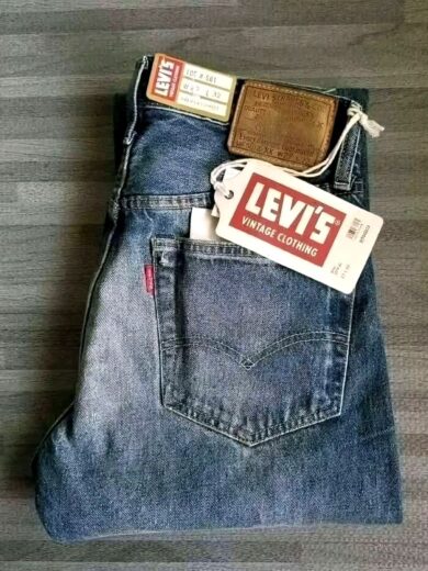Buy Jeans Pallet in Bulk – 500 Brand New Jeans for $600 | quality USA Pallet Liquidation