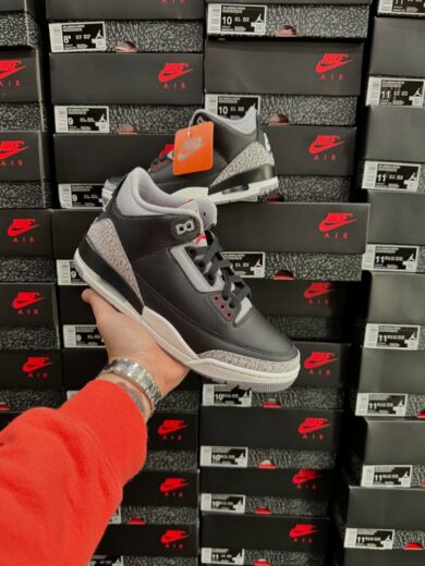 Buy Jordan Liquidation Pallets (50 Pairs at $650)