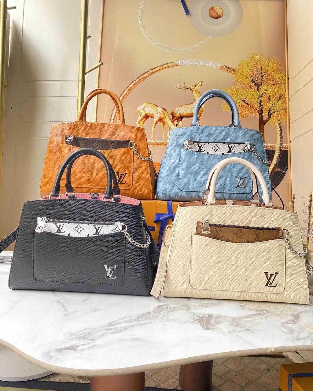 Buy Louis Vuitton Liquidation Pallets (90+ Designer Handbags -$600) 1 Buy Louis Vuitton Liquidation Pallets (90+ Designer Handbags -$600)