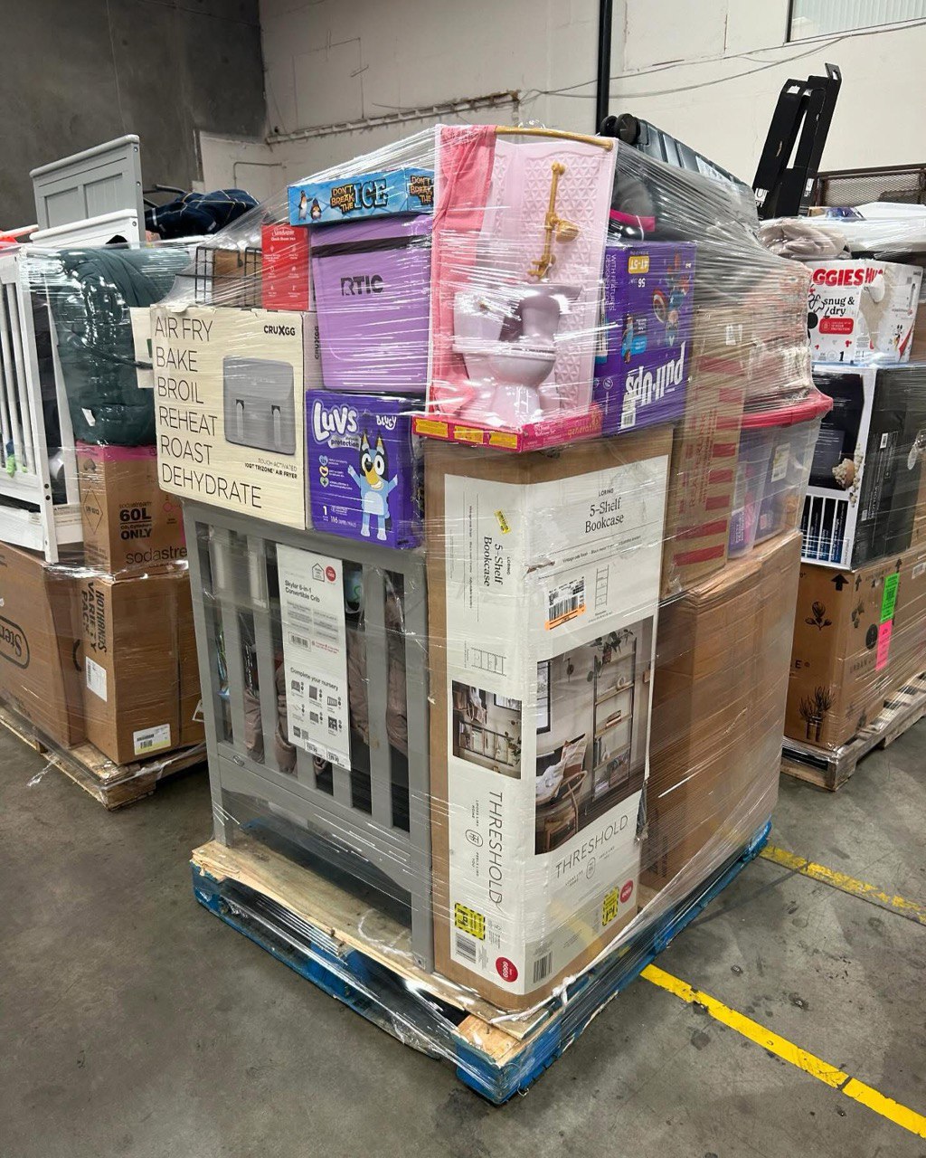 Buy Target Pallets for Sale (1 pallet-$550) 1 Buy Target Pallets for Sale (1 pallet-$550)