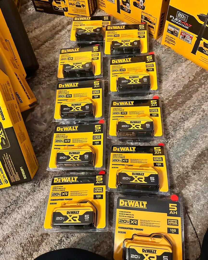 DeWalt Tools Liquidation Pallets (100 New Units) – Wholesale Power Tools Bundle for Resellers 6 DeWalt tools liquidation pallets