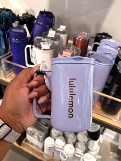 Lululemon Bottles Pallets for Sale – quality 200 Tags Mugs & Bottles at USA Pallet liquidation
