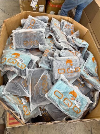 OQQ Mixed Clothing pallets (500 units) NWT - pmpalletliquidators.com
