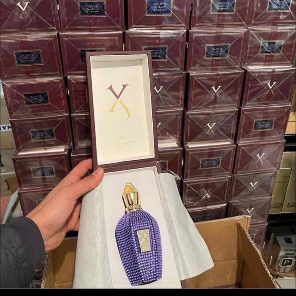 Perfume Pallets for sale 6 Perfume Pallets for Sale